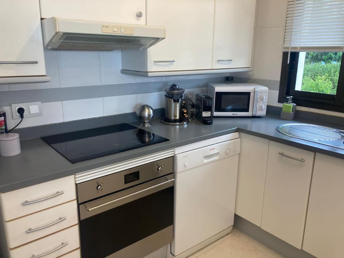 Appartement Duplex Rosas Avec Terrasse Magnifique Jacuzzi Vue Mer מראה חיצוני תמונה